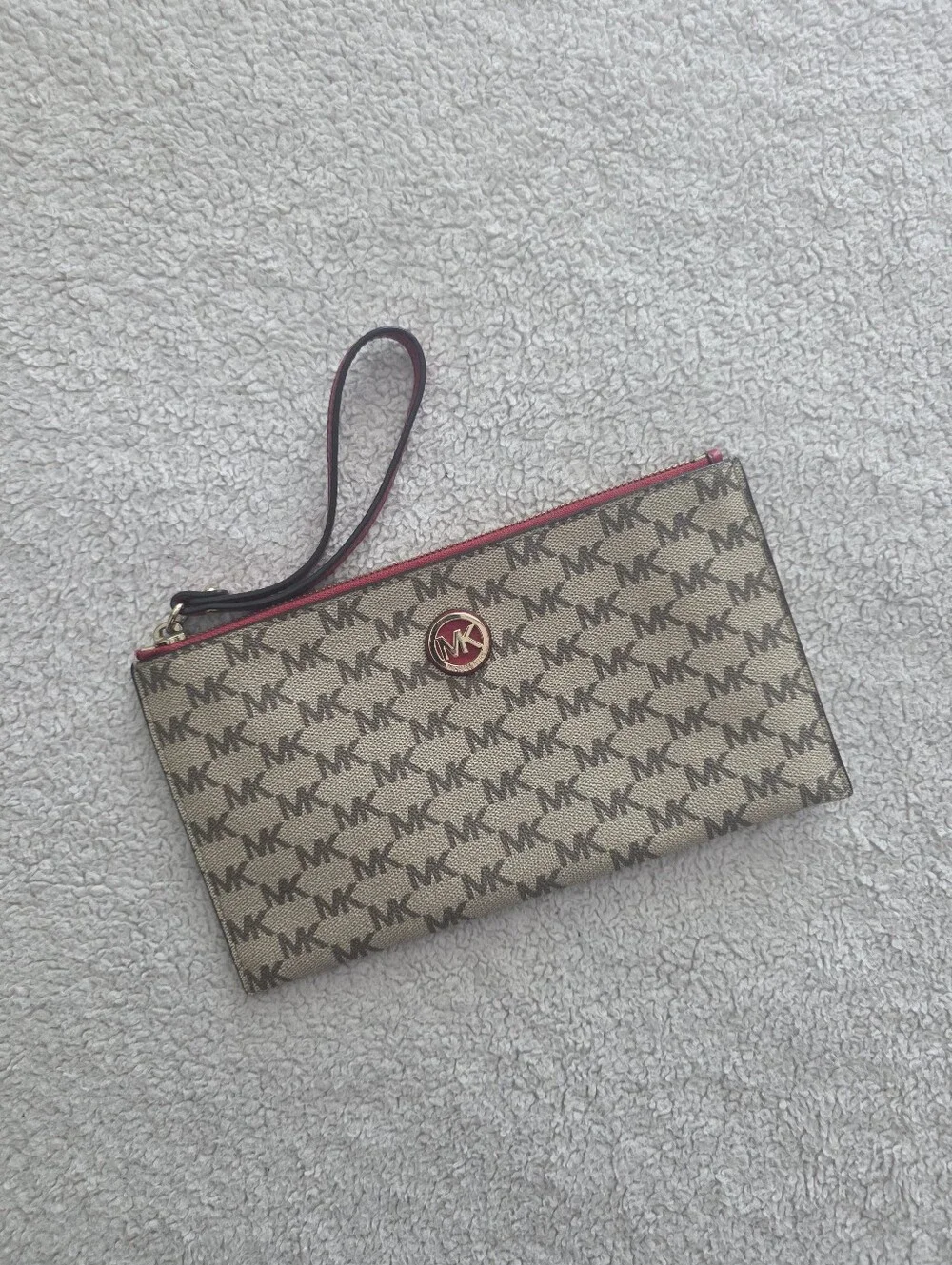 Michael Kors Fulton Large Zip Clutch Wristlet, GUC - Brown/Burgundy